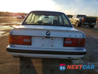 Zdjęcie 6 z 12 samochodu: 1991 BMW 318 IS VIN:WBAAF9310MEE70520 - miniatura