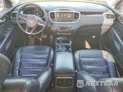 Zdjęcie 8 z 12 samochodu: 2016 KIA SORENTO EX VIN:5XYPH4A19GG005319 - miniatura