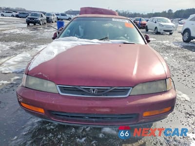 Piąte zdjęcie samochodu w środku: 1997 HONDA ACCORD LX VIN:1HGCD5638VA097080 - miniatura