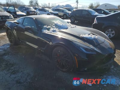 Czwarte zdjęcie samochodu z boku: 2016 CHEVROLET CORVETTE Z06 3LZ VIN:1G1YT2D62G5610704 - miniatura