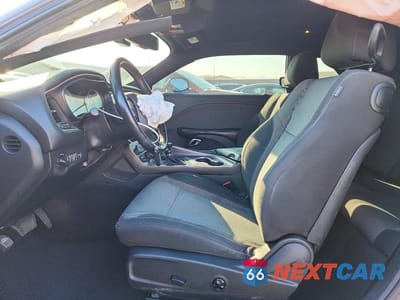 Zdjęcie 7 z 11 samochodu: 2016 DODGE CHALLENGER SXT VIN:2C3CDZAG4GH202982 - miniatura