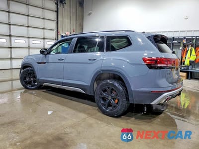Drugie zdjęcie samochodu z przodu: 2024 VOLKSWAGEN ATLAS PEAK EDITION SE VIN:1V2CR2CA8RC604022 - miniatura