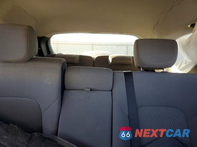 Zdjęcie 10 z 13 samochodu: 2017 HYUNDAI SANTA FE SE VIN:KM8SM4HF7HU194474 - miniatura