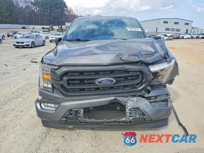 Piąte zdjęcie samochodu w środku: 2021 FORD F150 SUPERCREW VIN:1FTEW1C55MFA45004 - miniatura