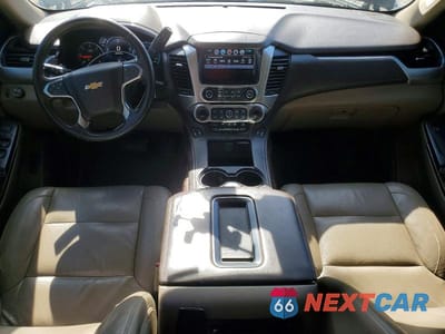 Zdjęcie 8 z 12 samochodu: 2017 CHEVROLET TAHOE C1500 LT VIN:1GNSCBKC6HR386151 - miniatura