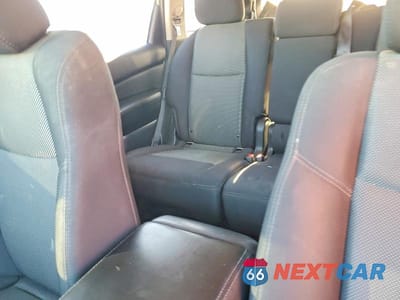 Zdjęcie 10 z 12 samochodu: 2018 NISSAN PATHFINDER SV VIN:5N1DR2MN5JC603790 - miniatura