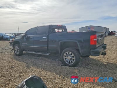 Drugie zdjęcie samochodu z przodu: 2017 GMC SIERRA K2500 DENALI VIN:1GT12UEY0HF190492 - miniatura
