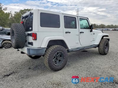 Trzecie zdjęcie samochodu z tyłu: 2017 JEEP WRANGLER UNLIMITED SAHARA VIN:1C4BJWEG3HL525935 - miniatura