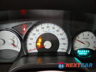 Zdjęcie 9 z 12 samochodu: 2008 DODGE DAKOTA SXT VIN:1D3HW32N78S587011 - miniatura