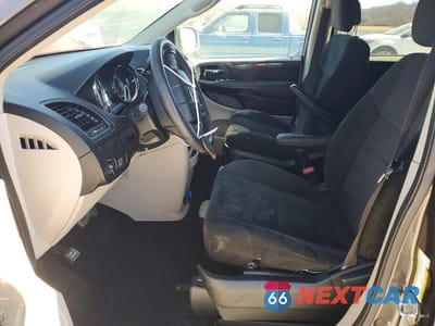 Zdjęcie 7 z 14 samochodu: 2016 DODGE GRAND CARAVAN SE VIN:2C4RDGBG3GR368185 - miniatura