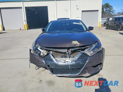 Piąte zdjęcie samochodu w środku: 2017 NISSAN MAXIMA 3.5S VIN:1N4AA6APXHC371537 - miniatura