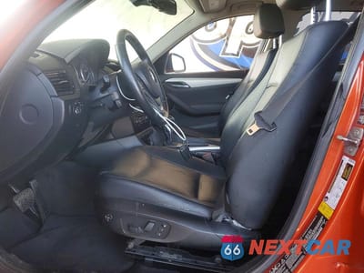 Zdjęcie 7 z 11 samochodu: 2013 BMW X1 XDRIVE28I VIN:WBAVL1C51DVR89913 - miniatura