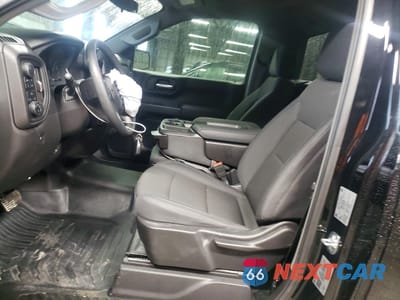 Zdjęcie 7 z 13 samochodu: 2025 CHEVROLET SILVERADO K1500 VIN:3GCNKAEK0SG240163 - miniatura