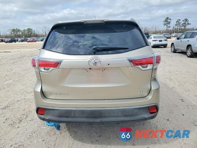 Zdjęcie 6 z 12 samochodu: 2015 TOYOTA HIGHLANDER XLE VIN:5TDKKRFH2FS093453 - miniatura