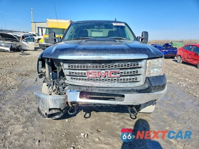 Piąte zdjęcie samochodu w środku: 2012 GMC SIERRA K2500 SLE VIN:1GT120CG1CF167136 - miniatura