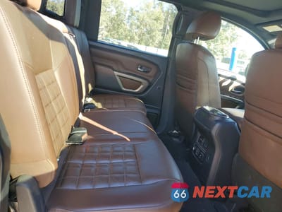 Zdjęcie 10 z 12 samochodu: 2021 NISSAN TITAN SV VIN:1N6AA1ED6MN502648 - miniatura