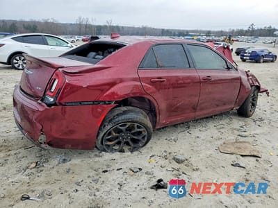 Trzecie zdjęcie samochodu z tyłu: 2020 CHRYSLER 300 S VIN:2C3CCABT4LH225253 - miniatura