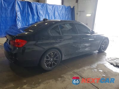 Trzecie zdjęcie samochodu z tyłu: 2016 BMW 328 I VIN:WBA8E7C55GK415542 - miniatura