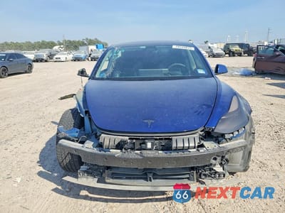 Piąte zdjęcie samochodu w środku: 2021 TESLA MODEL 3 VIN:5YJ3E1EA4MF060716 - miniatura