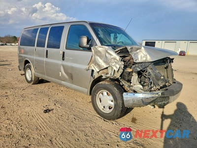 Czwarte zdjęcie samochodu z boku: 2004 GMC SAVANA G1500 VIN:1GKFH15T941108794 - miniatura