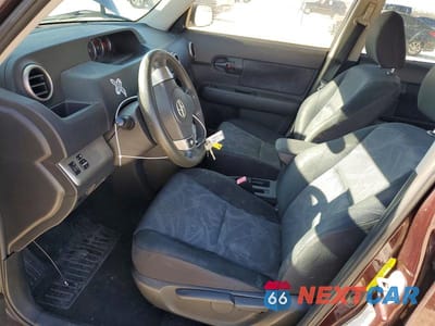 Zdjęcie 7 z 13 samochodu: 2011 TOYOTA SCION XB VIN:JTLZE4FE8B1123209 - miniatura
