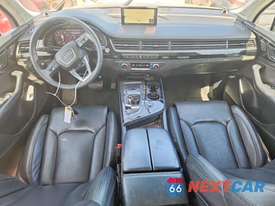 Zdjęcie 8 z 13 samochodu: 2019 AUDI Q7 PRESTIGE VIN:WA1VAAF72KD001377 - miniatura