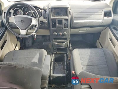 Zdjęcie 8 z 12 samochodu: 2010 DODGE GRAND CARAVAN SE VIN:2D4RN4DE2AR276230 - miniatura