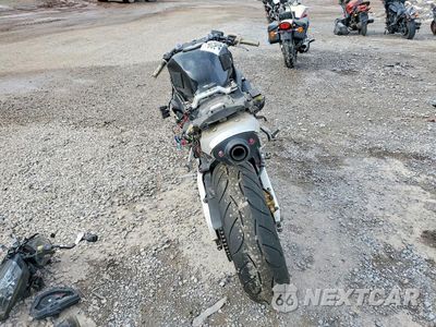 Czwarte zdjęcie samochodu z boku: 2003 HONDA CBR600 RR VIN:JH2PC37063M004720 - miniatura
