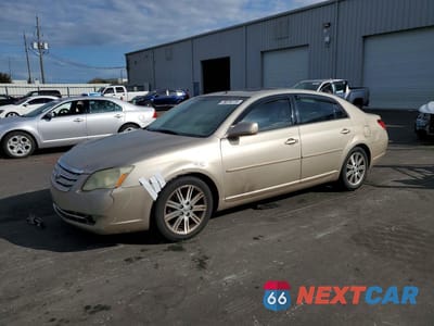 2006 TOYOTA AVALON LIMITED 4T1BK36B06U138454 - główne zdjęcie licytacji z USA - miniatura
