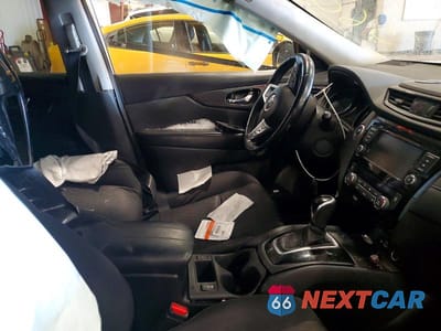 Zdjęcie 7 z 14 samochodu: 2020 NISSAN ROGUE SV VIN:JN8AT2MT5LW016907 - miniatura