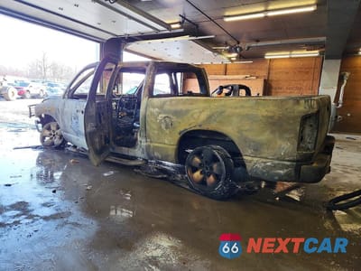 Drugie zdjęcie samochodu z przodu: 2002 DODGE RAM 1500 VIN:1D7HU18Z52J213240 - miniatura