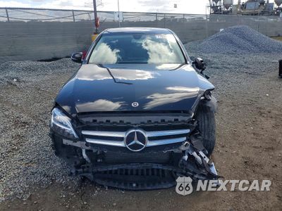 Piąte zdjęcie samochodu w środku: 2019 MERCEDES-BENZ C 300 4MATIC VIN:55SWF8EB0KU316423 - miniatura