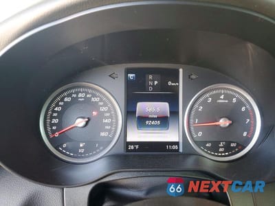 Zdjęcie 9 z 11 samochodu: 2016 MERCEDES-BENZ GLC 300 4MATIC VIN:WDC0G4KB7GF063986 - miniatura