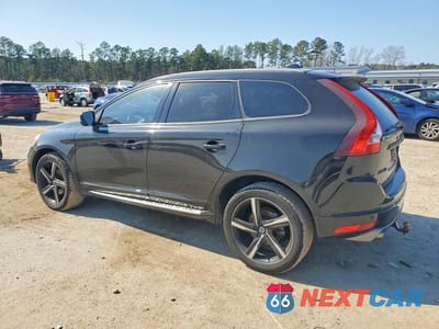 Drugie zdjęcie samochodu z przodu: 2016 VOLVO XC60 T6 R-DESIGN VIN:YV449MRP4G2916898 - miniatura