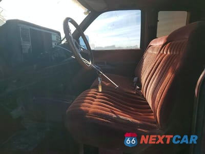 Zdjęcie 7 z 12 samochodu: 1990 CHEVROLET GMT-400 K1500 VIN:2GCEK19K5L1264172 - miniatura