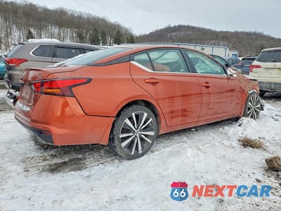 Trzecie zdjęcie samochodu z tyłu: 2021 NISSAN ALTIMA 2.5 SR VIN:1N4BL4CV4MN406845 - miniatura