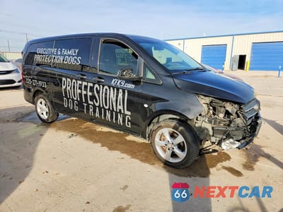 Czwarte zdjęcie samochodu z boku: 2018 MERCEDES-BENZ METRIS VIN:WD4PG2EE1J3396455 - miniatura