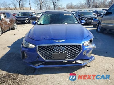 Piąte zdjęcie samochodu w środku: 2019 GENESIS G70 VIN:KMTG34LA4KU016779 - miniatura