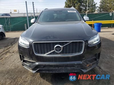 Piąte zdjęcie samochodu w środku: 2016 VOLVO XC90 T6 VIN:YV4A22PMXG1058153 - miniatura