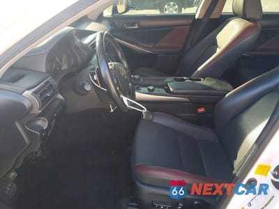 Zdjęcie 7 z 12 samochodu: 2018 LEXUS IS 300 VIN:JTHBA1D24J5081675 - miniatura