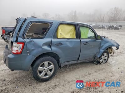 Trzecie zdjęcie samochodu z tyłu: 2010 FORD ESCAPE XLT VIN:1FMCU9D75AKA94715 - miniatura