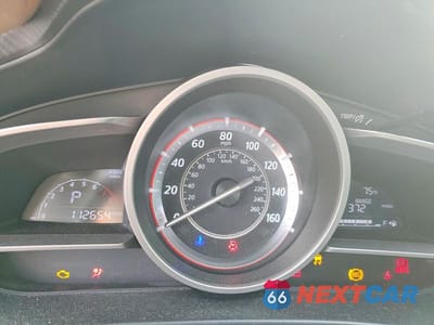 Zdjęcie 9 z 12 samochodu: 2015 MAZDA 3 GRAND TOURING VIN:3MZBM1W77FM130559 - miniatura