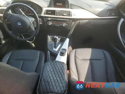 Zdjęcie 8 z 13 samochodu: 2014 BMW 320 I VIN:WBA3B1G56ENT01054 - miniatura