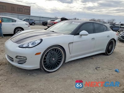 2013 PORSCHE PANAMERA 2 WP0AA2A72DL016827 - główne zdjęcie licytacji z USA - miniatura