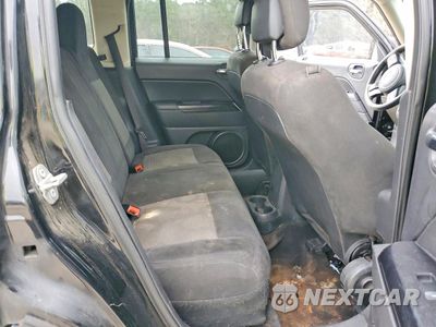Zdjęcie 10 z 12 samochodu: 2017 JEEP PATRIOT SPORT VIN:1C4NJPBB8HD157693 - miniatura