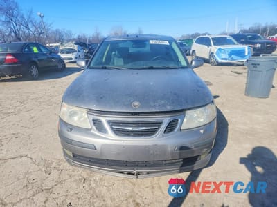 Piąte zdjęcie samochodu w środku: 2004 SAAB 9-3 LINEAR VIN:YS3FB45SX41014132 - miniatura