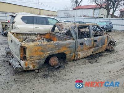 Trzecie zdjęcie samochodu z tyłu: 2005 CHEVROLET SILVERADO K1500 VIN:2GCEK13T751363595 - miniatura