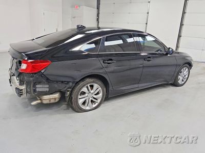 Trzecie zdjęcie samochodu z tyłu: 2020 HONDA ACCORD LX VIN:1HGCV1F1XLA052000 - miniatura