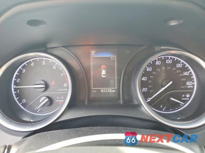 Zdjęcie 9 z 13 samochodu: 2018 TOYOTA CAMRY L VIN:4T1B11HK1JU588112 - miniatura