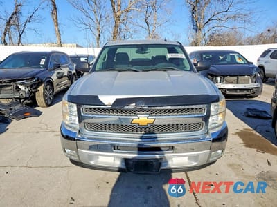 Piąte zdjęcie samochodu w środku: 2012 CHEVROLET SILVERADO C1500 LT VIN:1GCRCSE07CZ309323 - miniatura